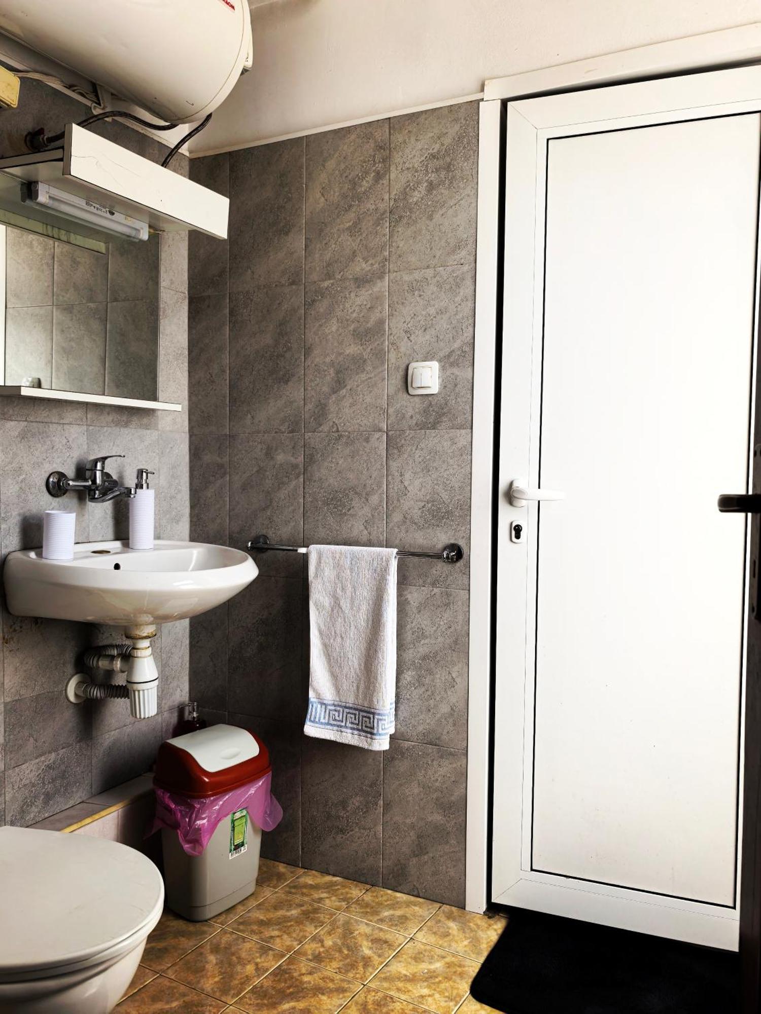 4 Rooms Пловдив Экстерьер фото