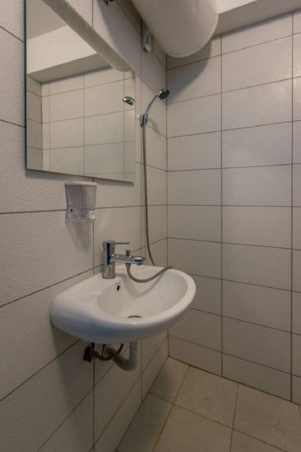 4 Rooms Пловдив Экстерьер фото